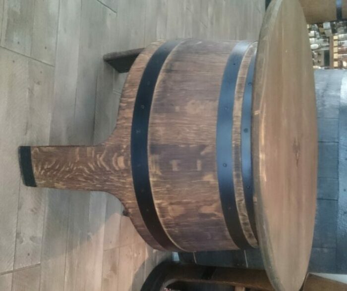 Fass-Tisch aus Eiche mit Holzplatte – Bild 2