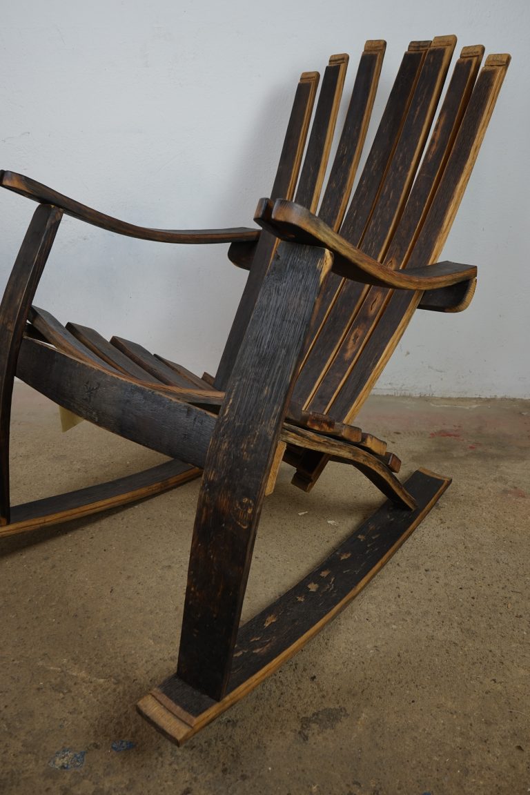 Fass-Schaukelstuhl Eiche Whisky – Bild 4