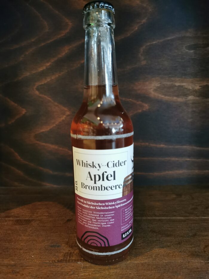 Whisky-Cider Apfel Brombeere